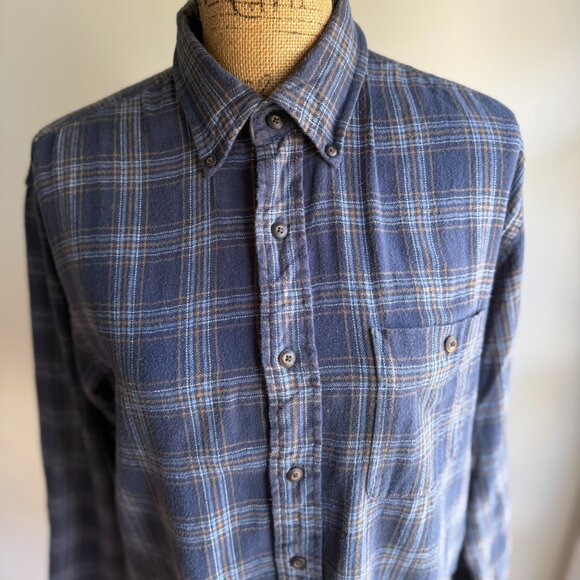 Arrow Blue Jeans Co. • Men’s Navy & Mustard Plaid Flannel Button-Down Size L - Picture 1 of 13